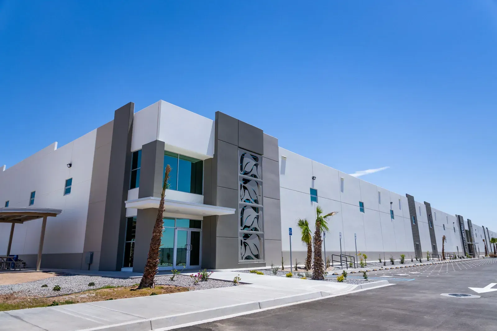 【下加州 · Mexicali】 Vie-Verte Mexicali 园区 8,730 m² 甲级工业厂房 (现房出租) - 墨西哥工业厂房 Gongye Space
