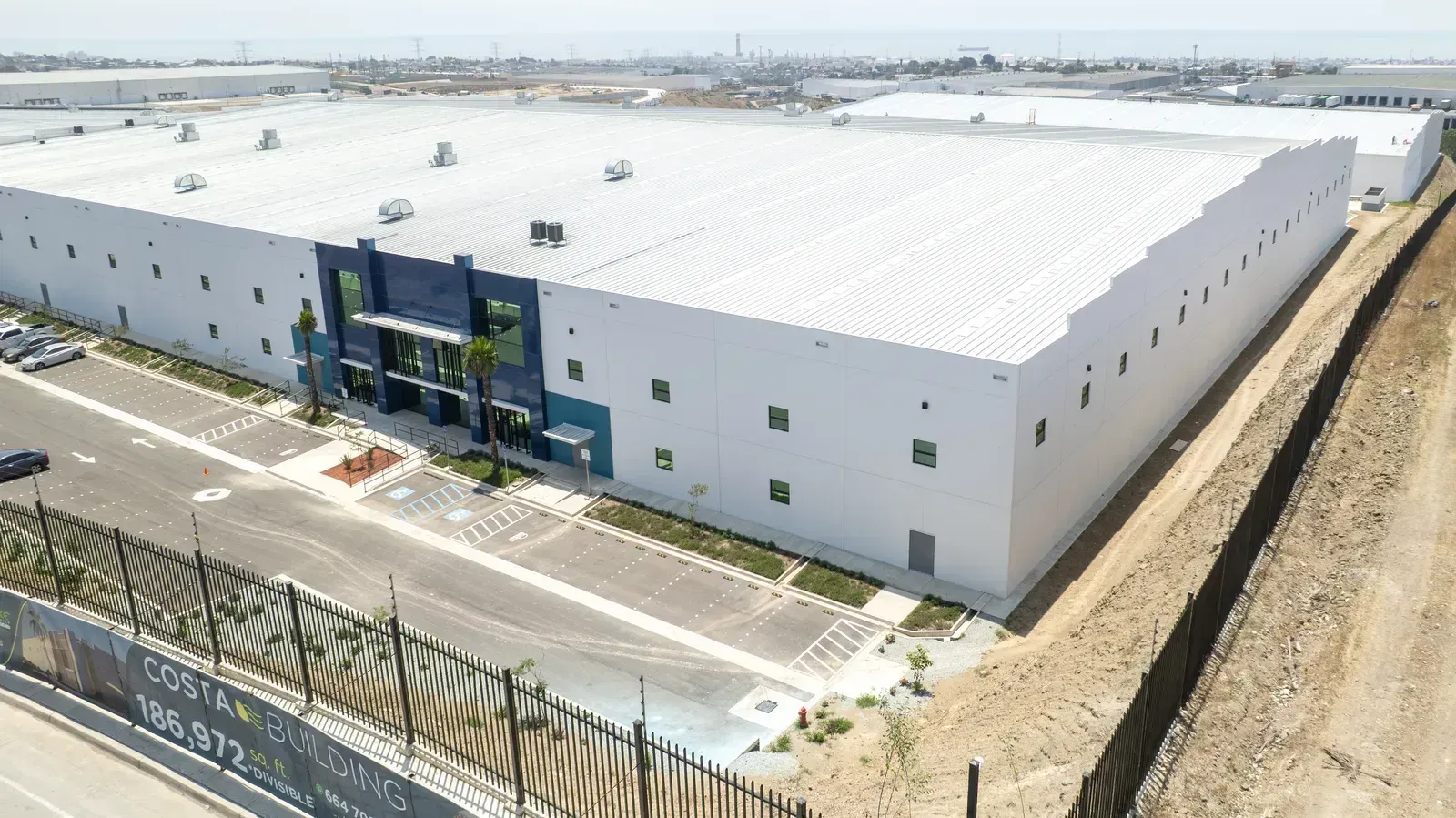 【下加州 · Playas de Rosarito】 Vie-Verte Rosarito 园区 4,358 m² 甲级工业厂房 (现房出租) - 墨西哥工业厂房 Gongye Space