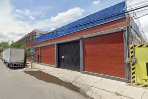 Nave Industrial en Renta - Bodega A