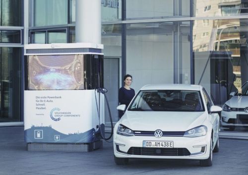 Cena nového vozu e-Golf atakuje na českém trhu hranici milionu korun. Zdroj: Volkswagen AG