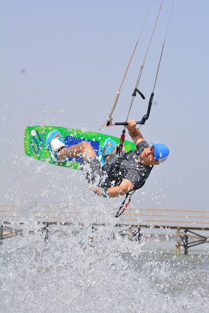 THE KITE OS SCHOOL