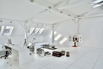 Y8 Kunstraum + Yoga e.V.