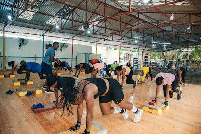 Faiz Gym Nyali Executive
