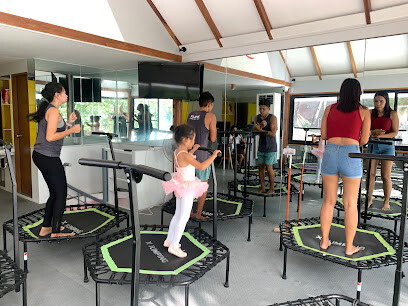 X Line Jumping Fitness