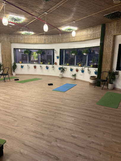 Pilates & Yoga with Metta