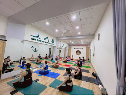 YOGA HIỀN HÀ