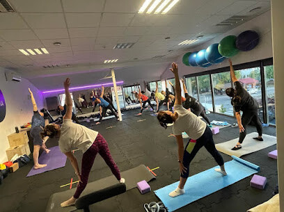 Sri Joga w Fabryka