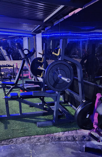 SAYNOR GYM