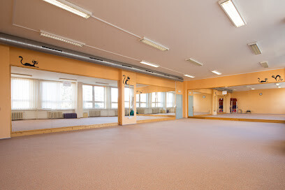 Active club