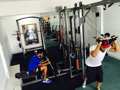 Goal's Gym Rajagiriya