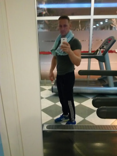 Fitness Studio Supreme