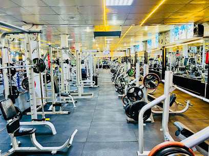 friends gym فریندز جیم