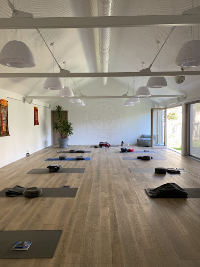 divota yoga garden