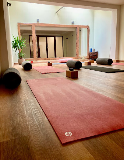 YoDa Yoga & Dance Studio