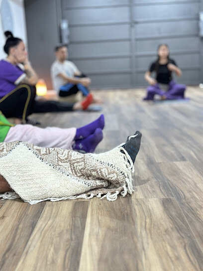 Studio Yoga