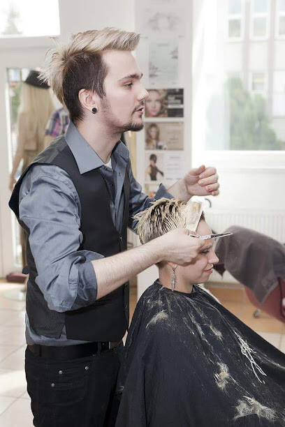 Barber Phoenix Cheb