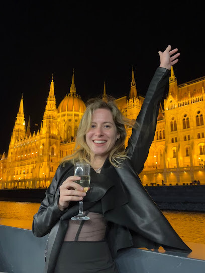 Betti Tour Guide Budapest