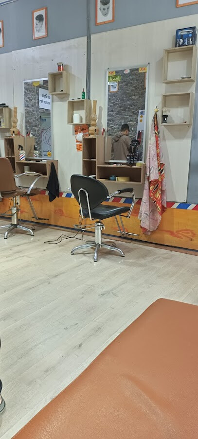 Deny's Barber