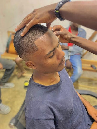 Maugoglefb {Barbershop &