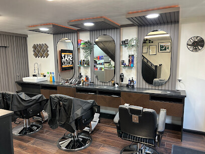 SHAZ CUTZ