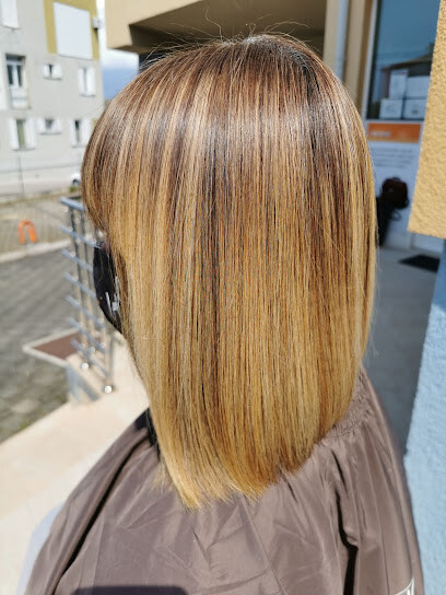LOOK M hair studio