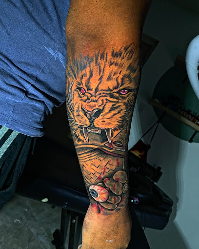 Vanishink Tattoo &