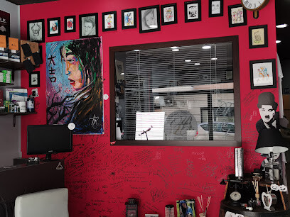 Hollywood Tattoo di