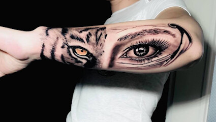 Dock Tattoo