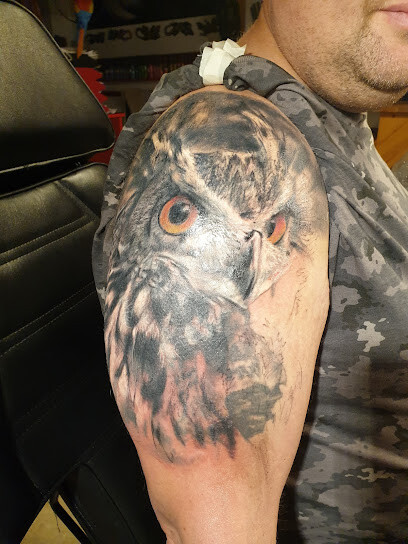 Fan Art Tattoo & Piercing