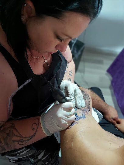 Silvi's Stones & Tattoo