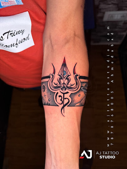 AJ Tattoo Studio Best in