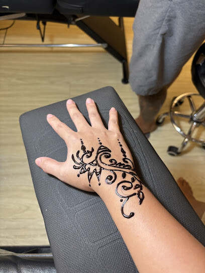 Moalboal Tattoo Studio