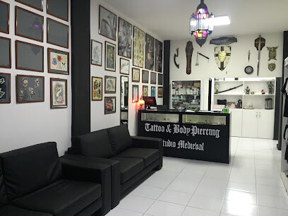 Estudio Medieval tattoo &