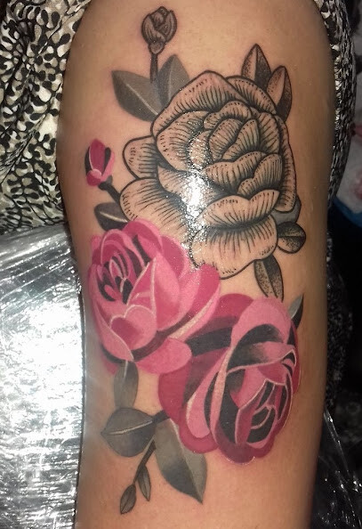 Retro Tattoo Studio