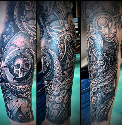Wailana Tattoo Honolulu