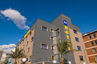 N1 Hotel Rotten Row