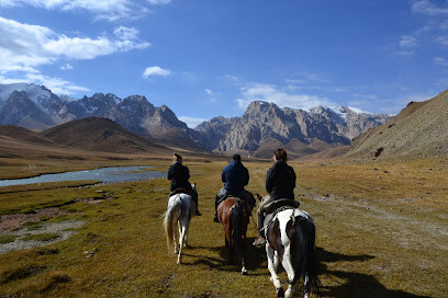 Kyrgyz Guides