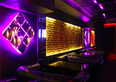 Karaoke Bar Tuman