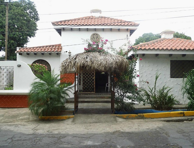 Hotel Aloha