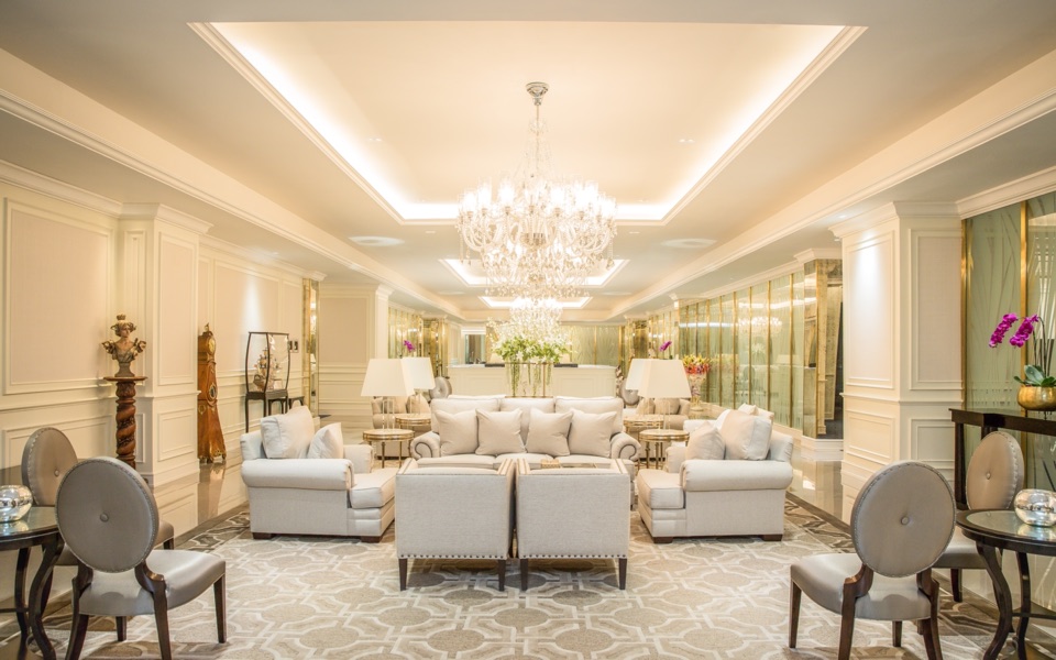 Lounge and reception area at BDMS Wellness Clinic, Bangkok