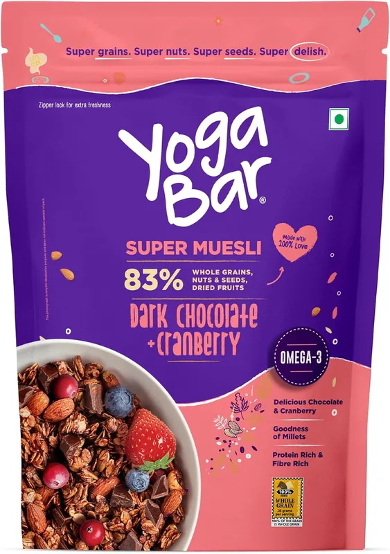 Yogabar Wholegrain Breakfast Muesli - Dark Chocolate and Cranberry, 700g (Super Saver Pack)