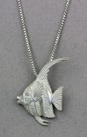 The Touch: Pendant Sterling Fish S1-082