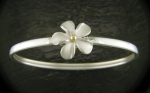 Steven Douglas - Plumeria Bangle SGB708