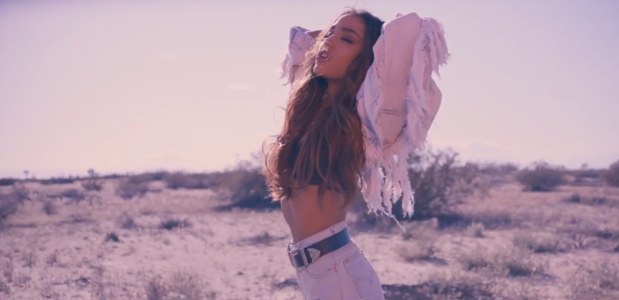 Into You - Ariana Grande (Lyrics) 