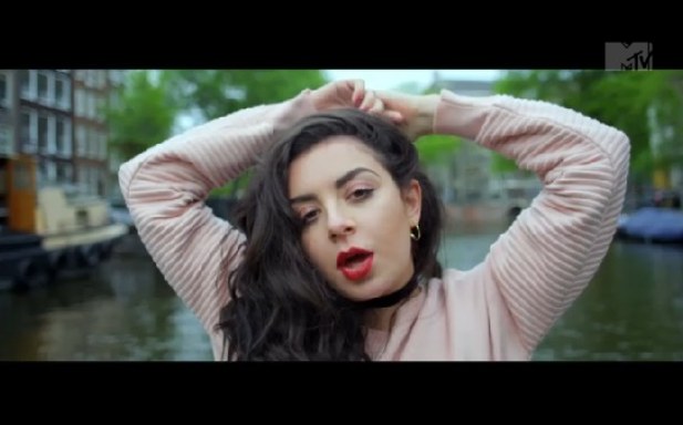 Charli Xcx Boom Clap Directlyrics