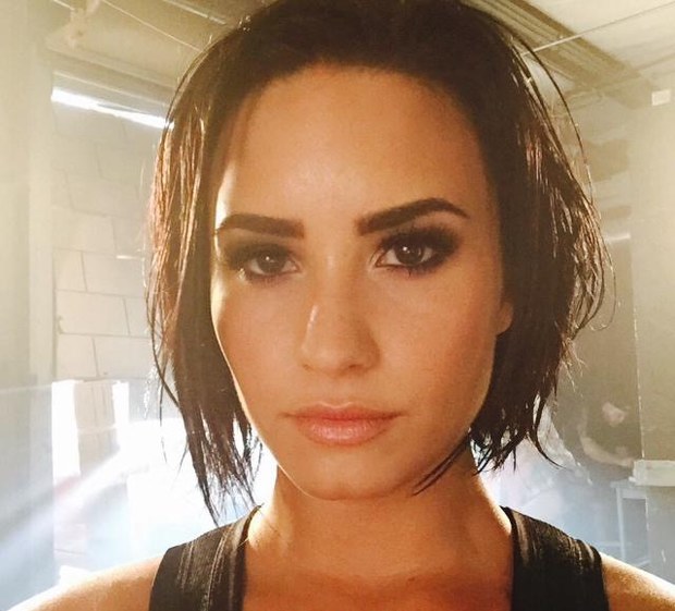 Demi Lovato Confident Directlyrics