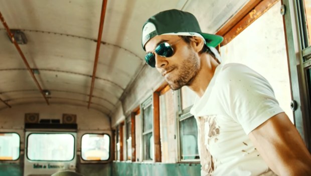 Enrique Iglesias - El Bano Album Reviews, Songs & More