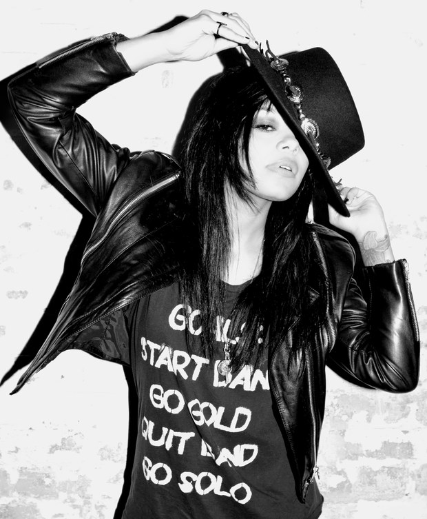 DirectLyrics Interviews Fefe Dobson: Talks Legacy, Fourth Album &  Yelawolf! - Directlyrics