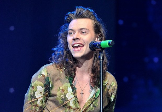 Harry Styles “incredible” First Solo Single Out April 7th Directlyrics 