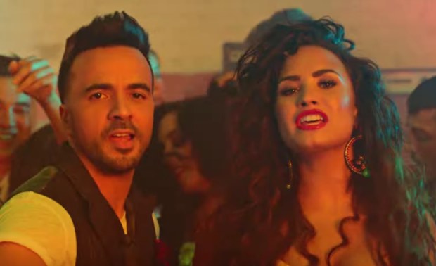 Demi Lovato sizzles and sings in Spanish with Luis Fonsi